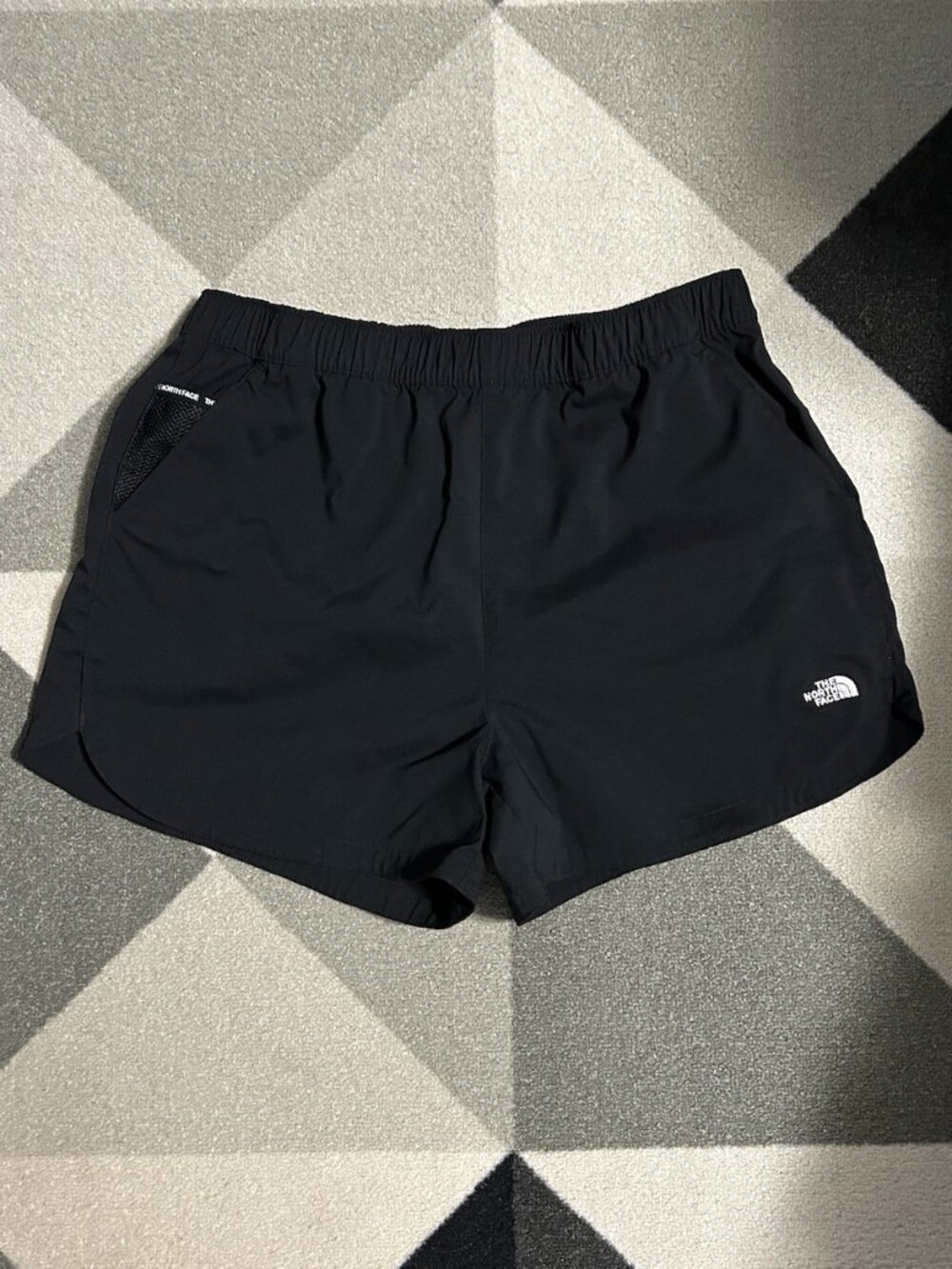 The North Face Black Nylon Blend Active Athletic Shorts Women's Size L